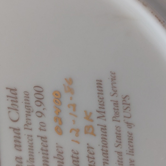 Madonna and Child Limitedd Edition Plate 12-12-1986 - Picture 8 of 10